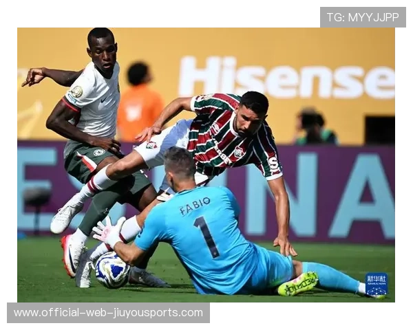 切尔西守门员扑救数次救主成比赛焦点，在切尔西效力过的门将